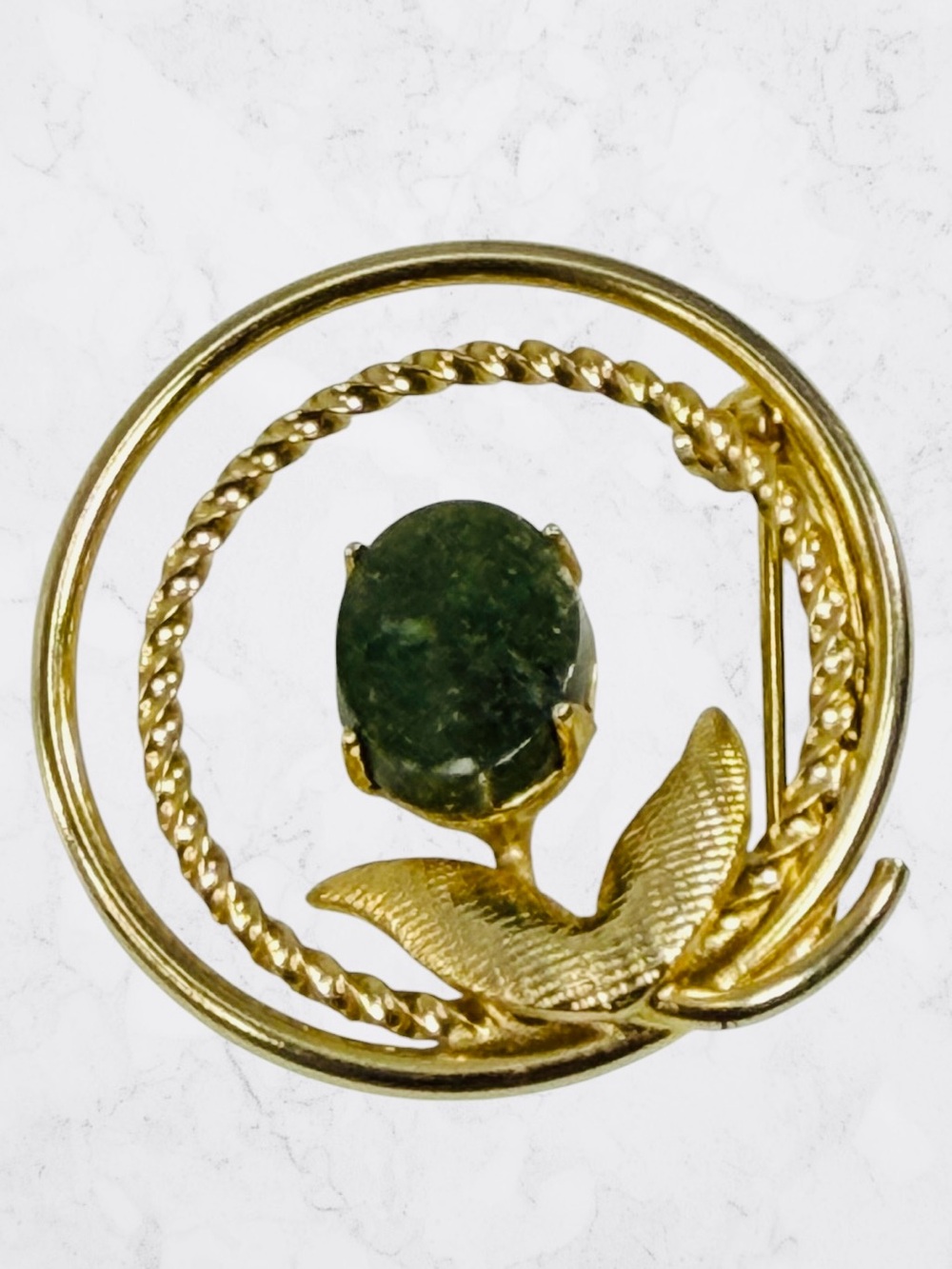 Vintage 1/20 12 K Gold Filled Nephrite Brooch Pin Green Floral Rope Cut Out